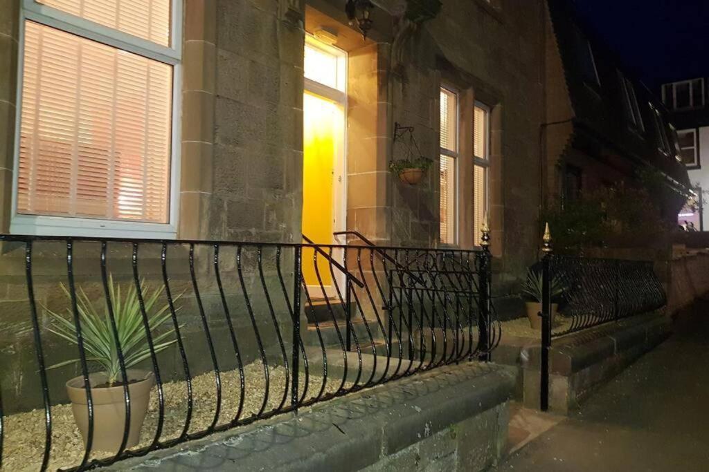 Snug - Fountain Bank Apartment Helensburgh Esterno foto